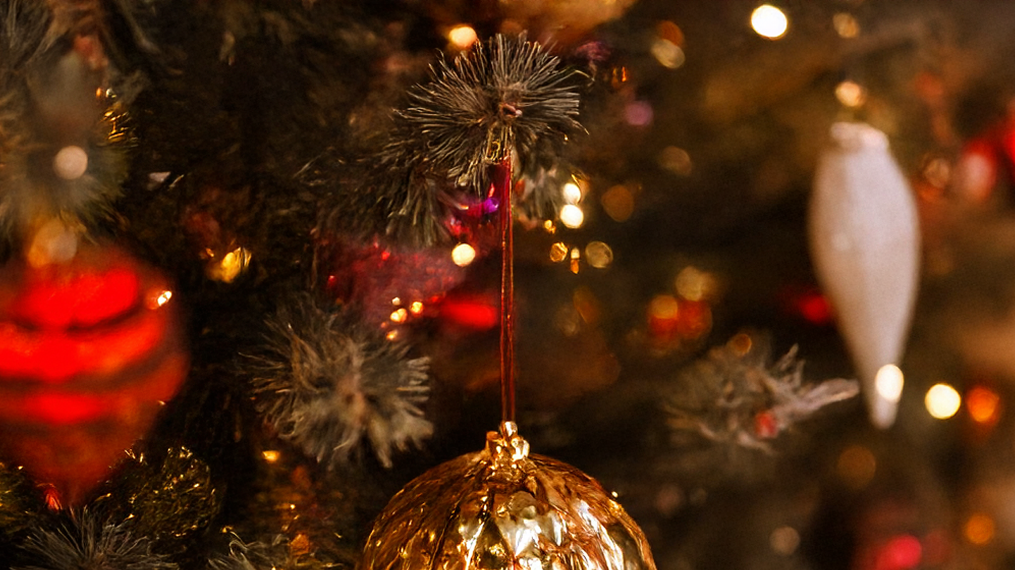 Vintage Christmas Decorations: A Journey Through Time